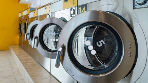 Clean & Easy: Your Guide to Using Coin Laundries in Japan