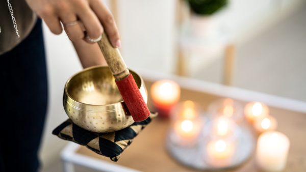 Sound Sanctuaries: Discover Crystal & Singing Bowl Healing Experiences in Tokyo